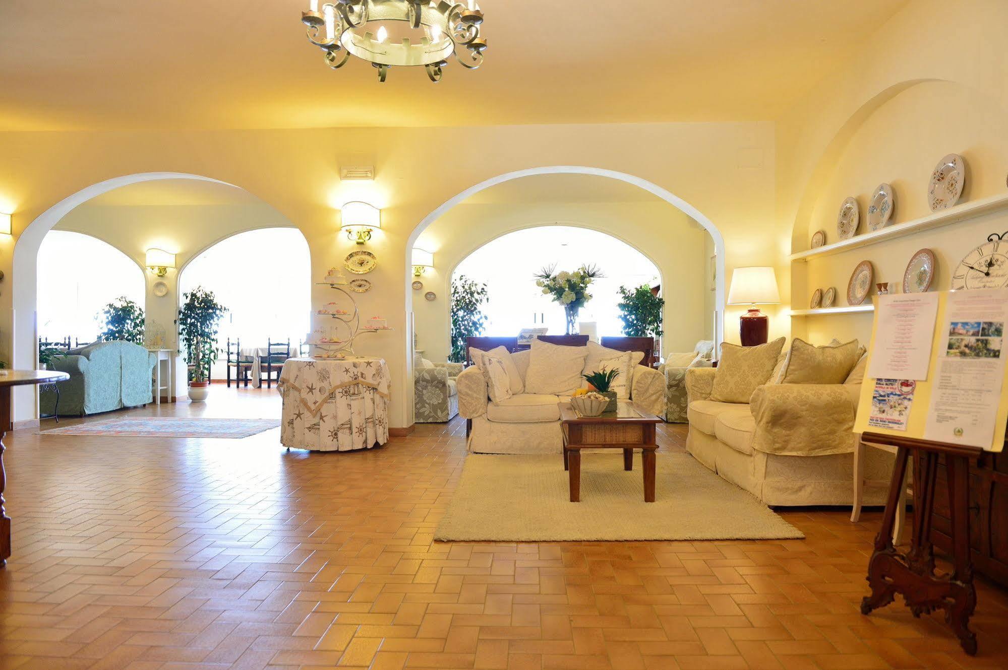 Hotel Acquasanta Terracina Zewnętrze zdjęcie