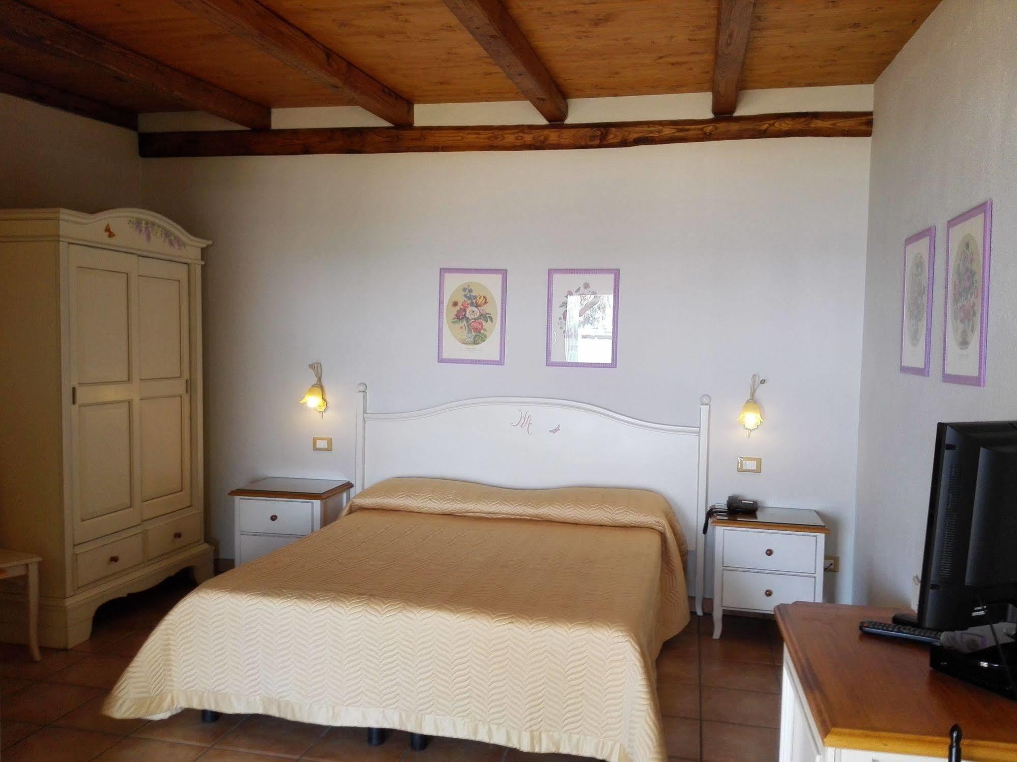 Hotel Acquasanta Terracina Zewnętrze zdjęcie