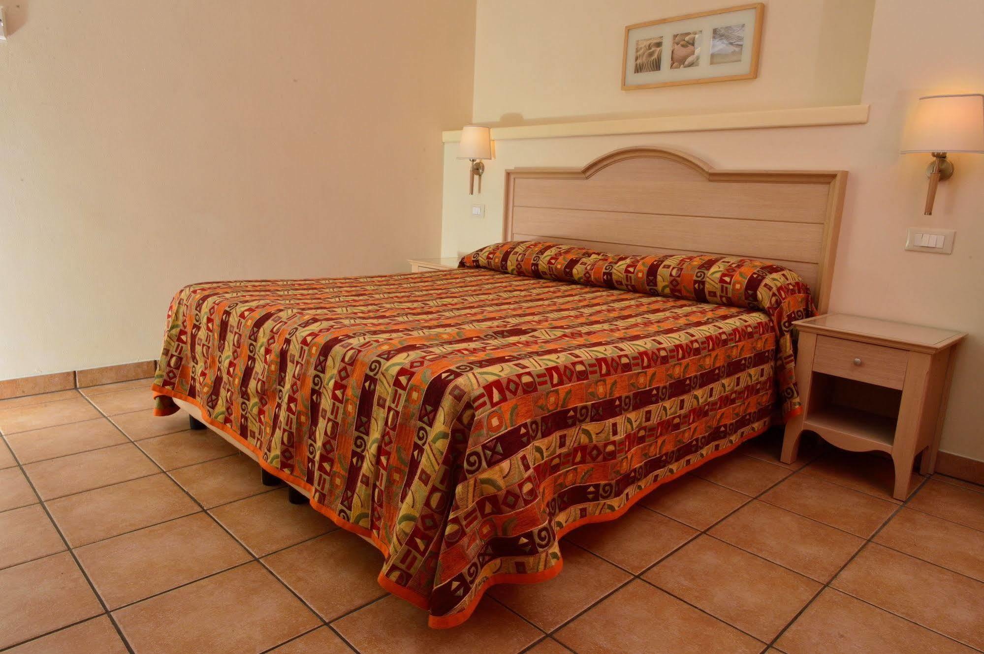 Hotel Acquasanta Terracina Zewnętrze zdjęcie